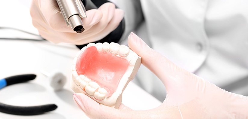 GET A PERFECT FITTING PROSTHETIC EVERY TIME WITH ALGINATE DENTAL IMPRESSIONS